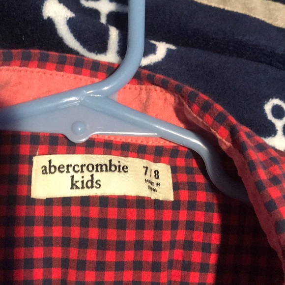 Boys button down shirt - Picture 2 of 2